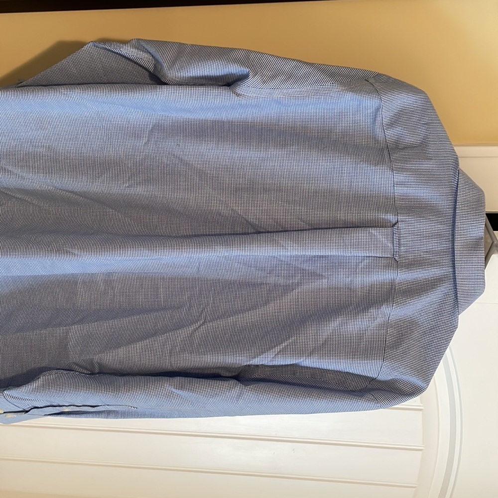 New STAFFORD blue button up shirt